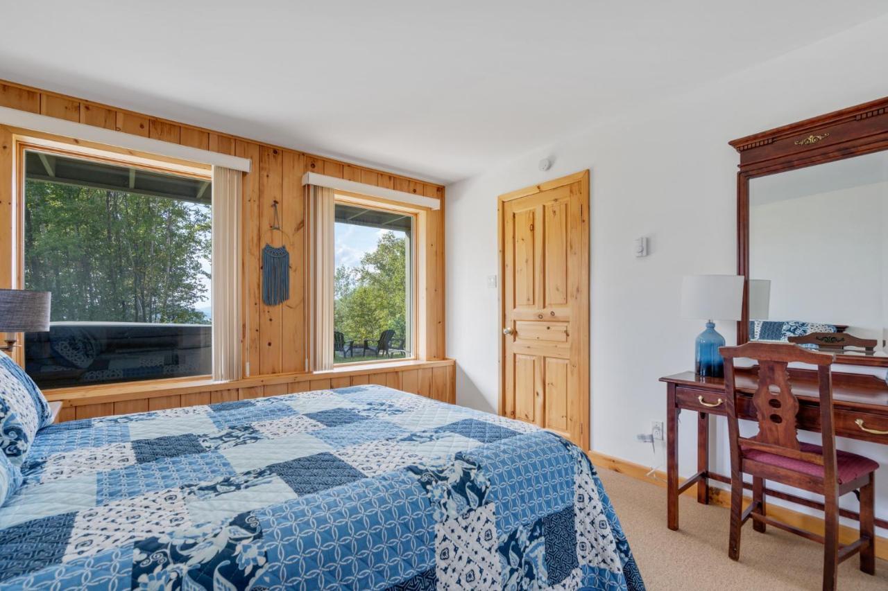 Montfjord - Chalets, Spa Et Vue - Chantafjord #2 Sacre-Coeur Екстер'єр фото