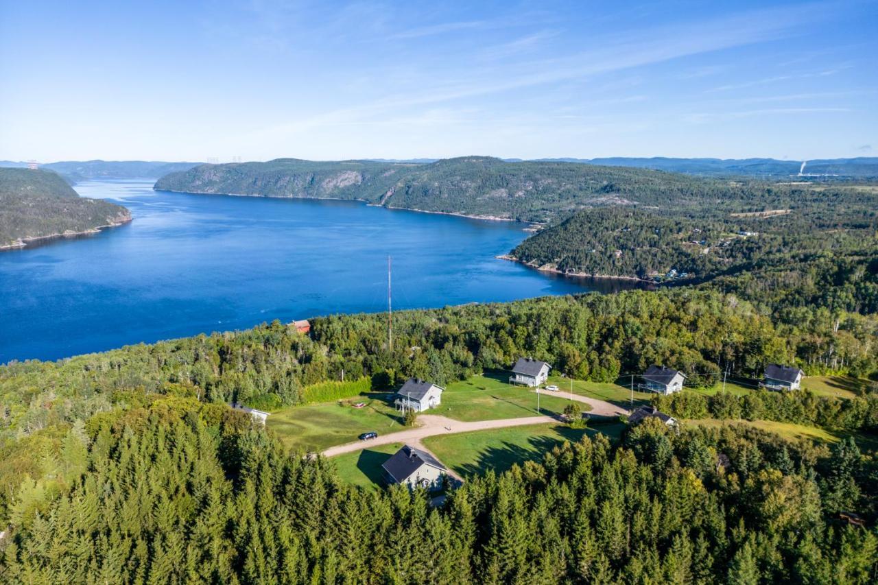 Montfjord - Chalets, Spa Et Vue - Chantafjord #2 Sacre-Coeur Екстер'єр фото